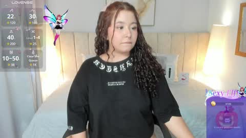 Snapshot of atena_cuteee chatting on 1, 2, 2025 sofia online show from 1, 2, 2025