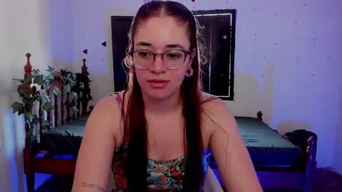 Snapshot of atenas__05 chatting on 5, 12, 2024 atenas online show from 5, 12, 2024