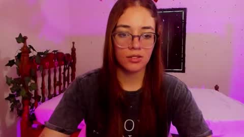 Snapshot of atenas__05 chatting on 23, 12, 2024 atenas online show from 23, 12, 2024