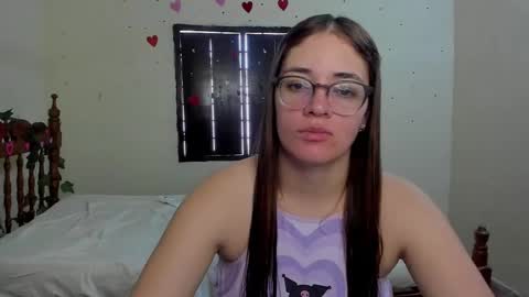 Snapshot of atenas__05 chatting on 10, 1, 2025 atenas online show from 10, 1, 2025