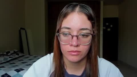 Snapshot of atenas__05 chatting on 10, 2, 2025 atenas online show from 10, 2, 2025