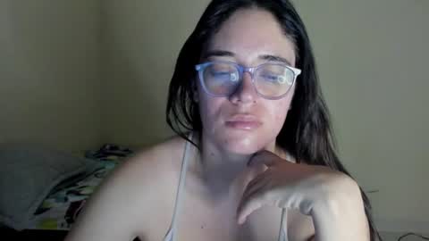 Snapshot of atenas__05 chatting on 20, 7, 2026 atenas online show from 20, 7, 2026
