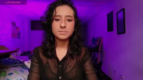 Snapshot of atenea_dragon__ chatting on 28, 11, 2025 Atenea online show from 28, 11, 2025