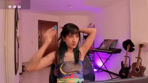 Snapshot of atenea_dragon__ chatting on 27, 7, 2026 Atenea online show from 27, 7, 2026