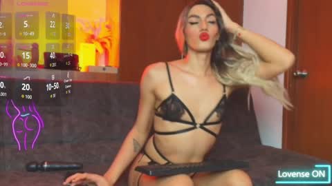 Snapshot of atenea_fit chatting on 11, 4, 2026 atenea_fit online show from 11, 4, 2026