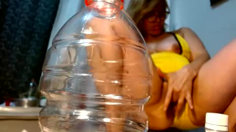 Snapshot of atenea_hot5 chatting on 8, 7, 2026 LILIANA online show from 8, 7, 2026