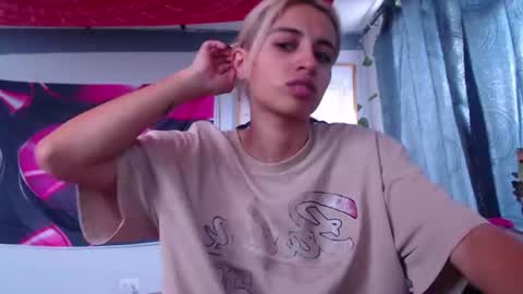 Atenea online show from 24, 7, 2026