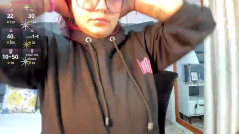 Atennea Diiossa online show from 18, 11, 2025