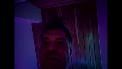 jonnyandrew online show from 13, 4, 2026