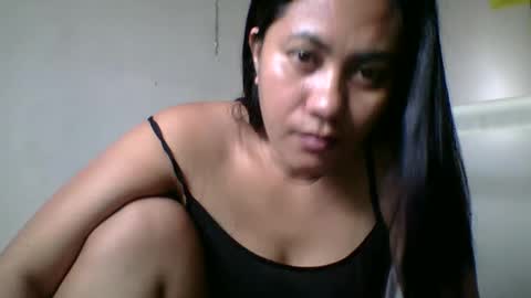 Snapshot of athena231993 chatting on 12, 10, 2025 athena231993 online show from 12, 10, 2025