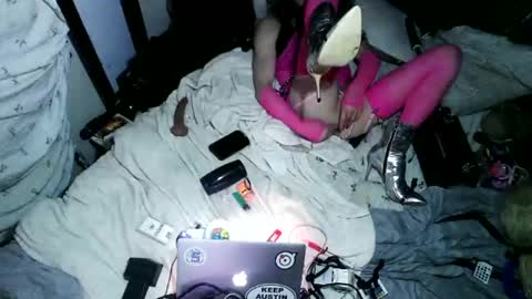 Snapshot of athenaatiya chatting on 26, 1, 2025 Sissy Athena online show from 26, 1, 2025