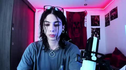 athenauwu online show from 14, 10, 2025