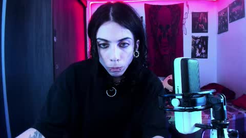 athenauwu online show from 7, 11, 2025