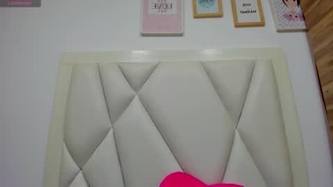 Atilana Diaz online show from 24, 3, 2026