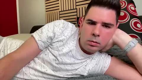 Snapshot of attila_csontos chatting on 15, 4, 2026 attila_csontos online show from 15, 4, 2026