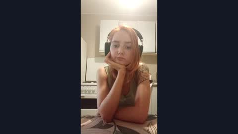 Bella online show from 4, 10, 2025