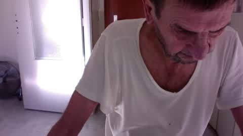 auguste688483 online show from 5, 2, 2026