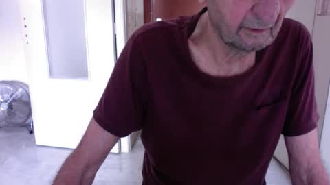 auguste688483 online show from 4, 3, 2026