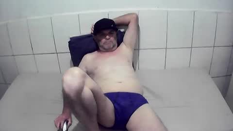 Snapshot of augustopierdona26 chatting on 16, 7, 2026 cesar augusto online show from 16, 7, 2026