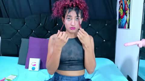 Snapshot of aura_sterling chatting on 17, 7, 2026 Aura online show from 17, 7, 2026