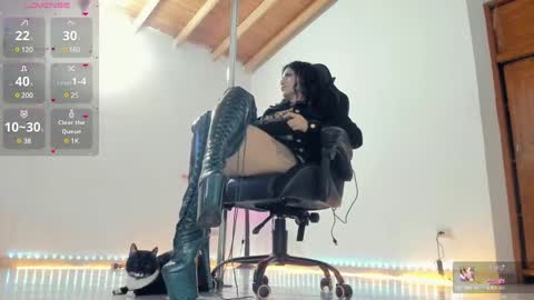 aura online show from 12, 3, 2025