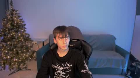 Snapshot of auracrye chatting on 27, 12, 2024 auracrye online show from 27, 12, 2024