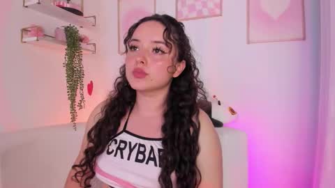 Snapshot of aurora_aaa chatting on 17, 9, 2025 Aurora online show from 17, 9, 2025