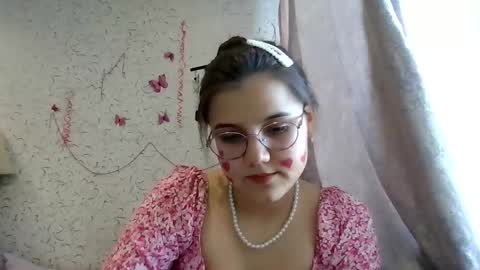 Snapshot of aurora_breeze chatting on 14, 2, 2026 Kiara Xanthe online show from 14, 2, 2026