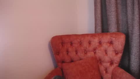 aurora_divine online show from 19, 12, 2024