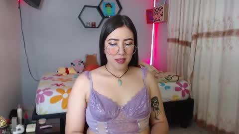 Snapshot of aurora_shy_ chatting on 14, 2, 2025 Aurora online show from 14, 2, 2025