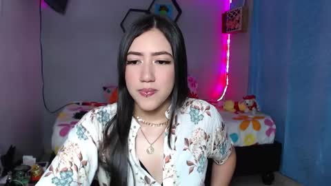 Snapshot of aurora_shy_ chatting on 10, 9, 2025 Aurora online show from 10, 9, 2025