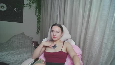 Aurora online show from 9, 9, 2025