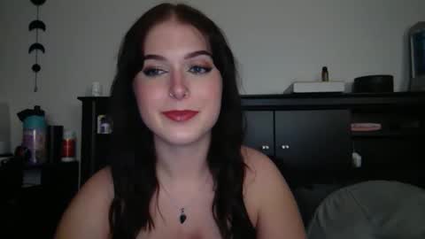 Snapshot of auroralightz1 chatting on 20, 9, 2025 auroralightz1 online show from 20, 9, 2025