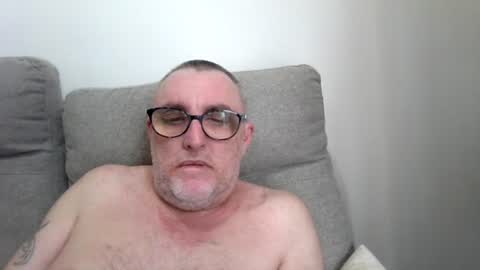 aussie_ozzie online show from 6, 7, 2026