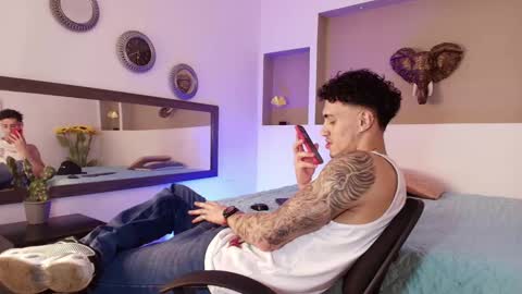 Snapshot of austin_collinss chatting on 31, 12, 2024 AUSTIN online show from 31, 12, 2024