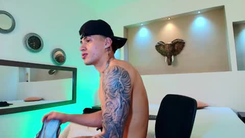 Snapshot of austin_collinss chatting on 30, 1, 2025 AUSTIN online show from 30, 1, 2025