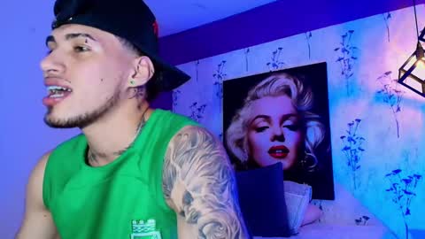 Snapshot of austin_collinss chatting on 20, 2, 2025 AUSTIN online show from 20, 2, 2025