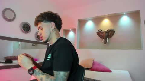 Snapshot of austin_collinss chatting on 24, 2, 2025 AUSTIN online show from 24, 2, 2025