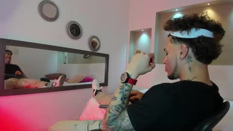 Snapshot of austin_collinss chatting on 24, 2, 2025 AUSTIN online show from 24, 2, 2025