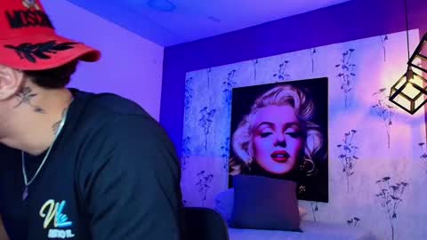 Snapshot of austin_collinss chatting on 1, 3, 2025 AUSTIN online show from 1, 3, 2025