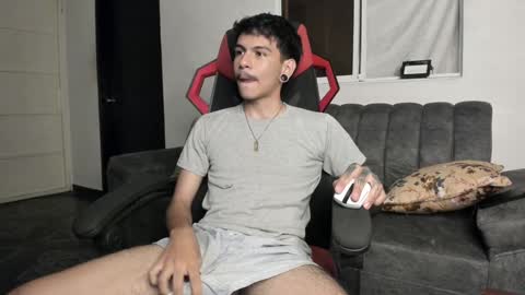 Snapshot of austin_falcon chatting on 16, 1, 2025 Austin online show from 16, 1, 2025