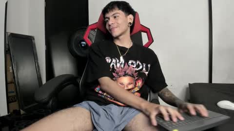 Snapshot of austin_falcon chatting on 17, 2, 2025 Austin online show from 17, 2, 2025