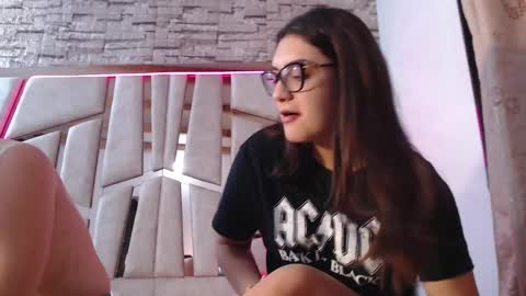 Snapshot of austin_mia45 chatting on 21, 2, 2025 austin_mia45 online show from 21, 2, 2025