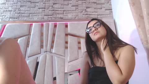 Snapshot of austin_mia45 chatting on 24, 2, 2025 austin_mia45 online show from 24, 2, 2025