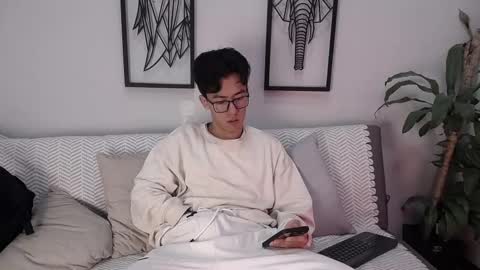 austinreeds online show from 20, 11, 2025