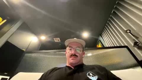 Snapshot of austintoner85 chatting on 12, 10, 2025 austintoner85 online show from 12, 10, 2025