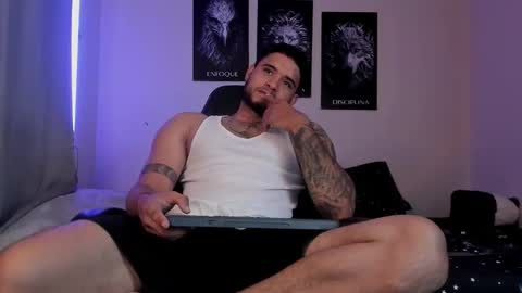 AustinTorres  online show from 21, 11, 2025