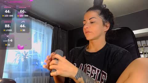 Ava online show from 5, 2, 2025