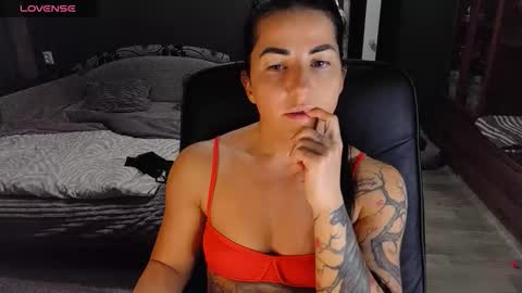 Ava online show from 15, 12, 2025