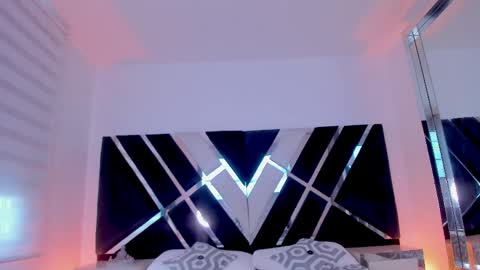 Ava Fontana online show from 16, 4, 2026